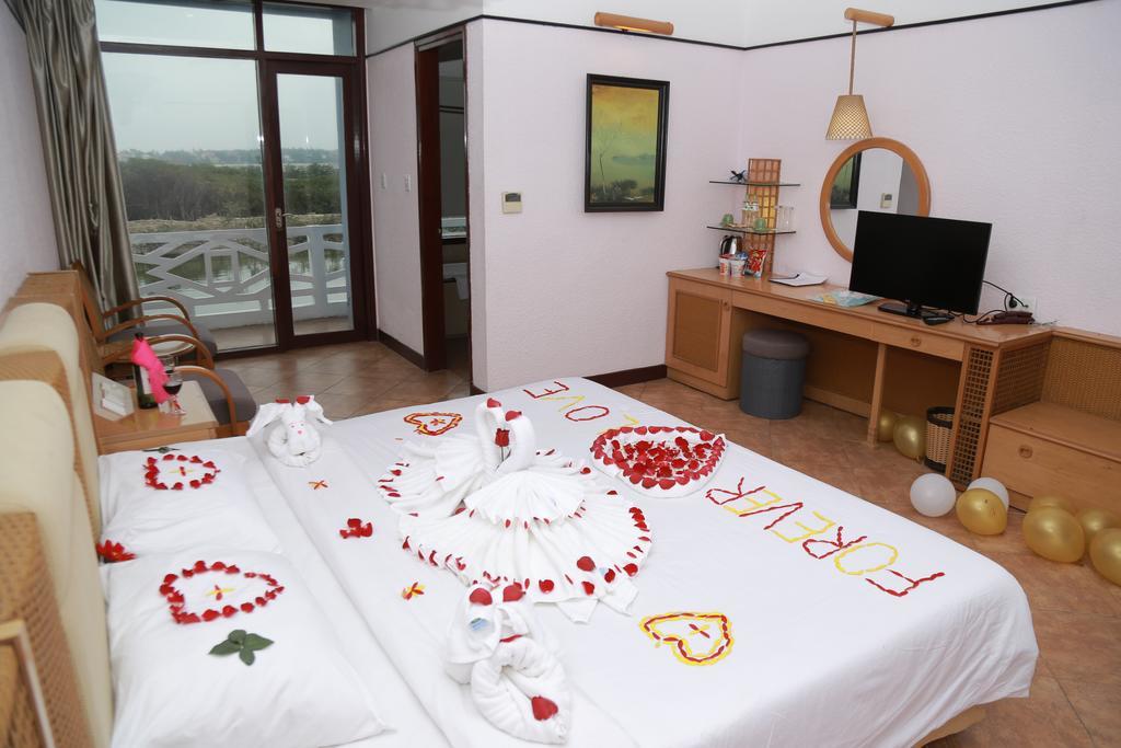Bavico Resort & Spa Tam Giang - Hue Esterno foto